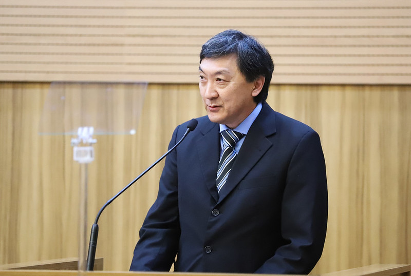 52811876107 d37a16aee8 c