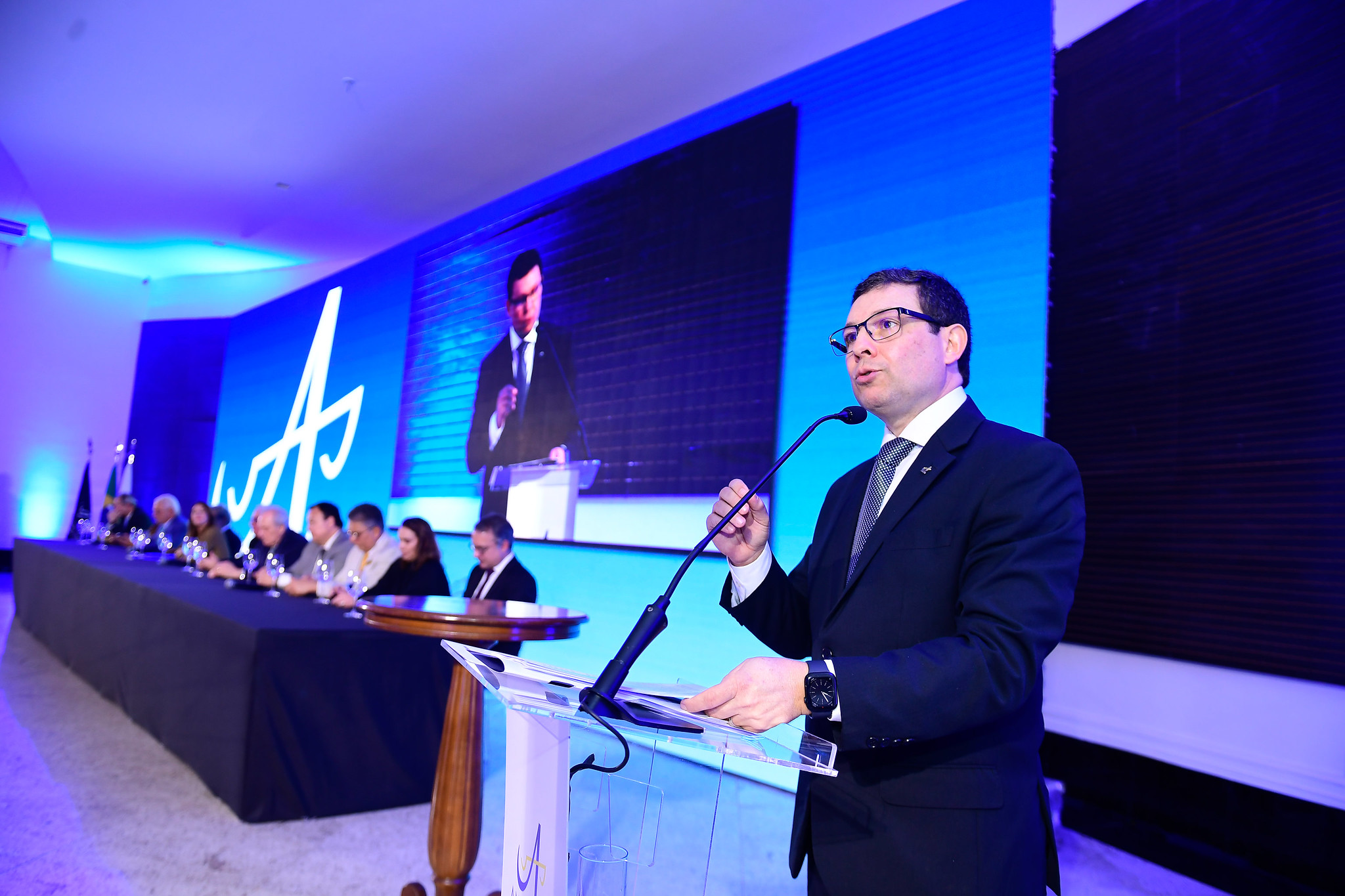 54536435732 2f40f46389 k