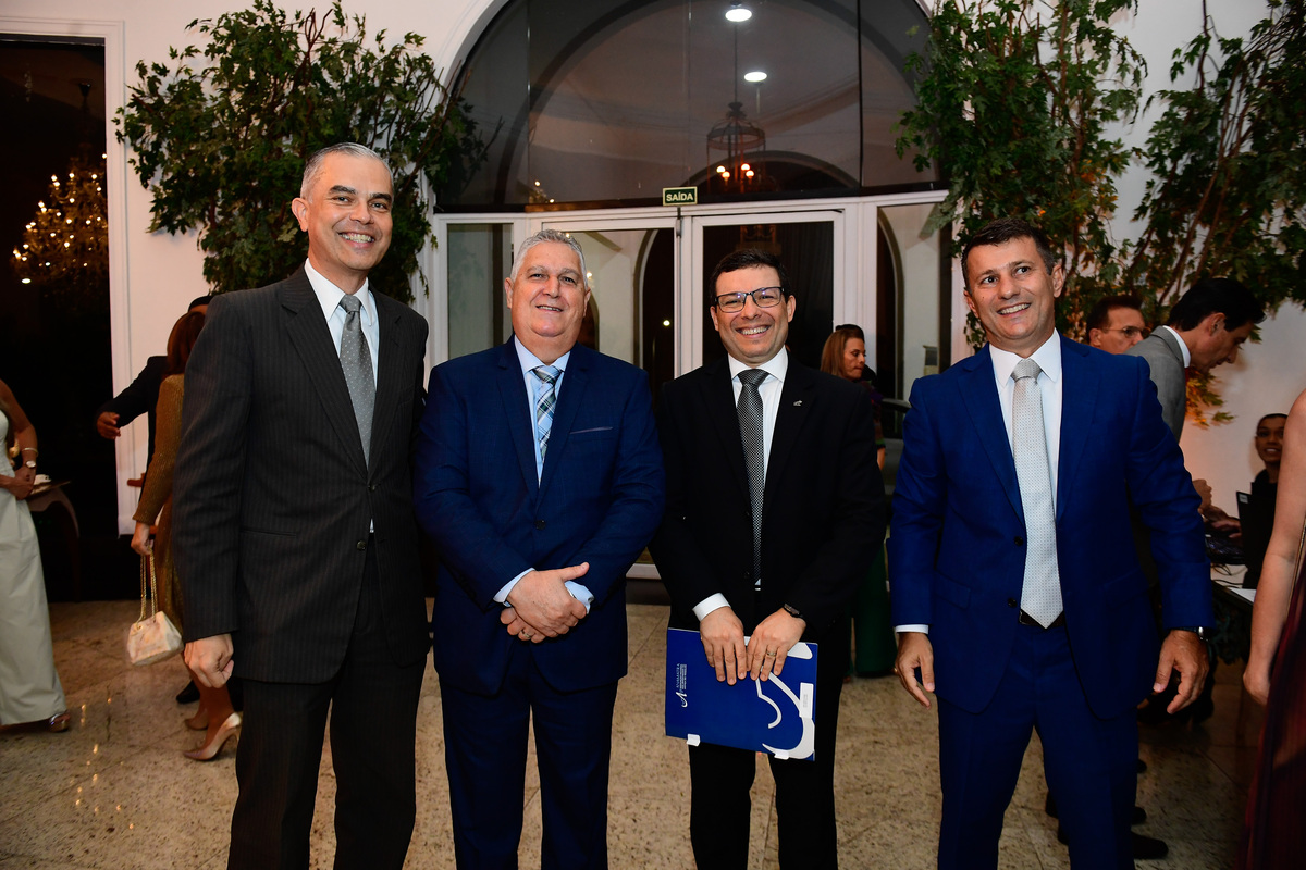 Posse dos dirigentes da Associação Nacional das Magistradas e Magistrados da Justiça do Trabalho para o biênio 2025/2027. Foto: Saulo Cruz/ANAMATRALeia mais em: Site da ANAMATRA