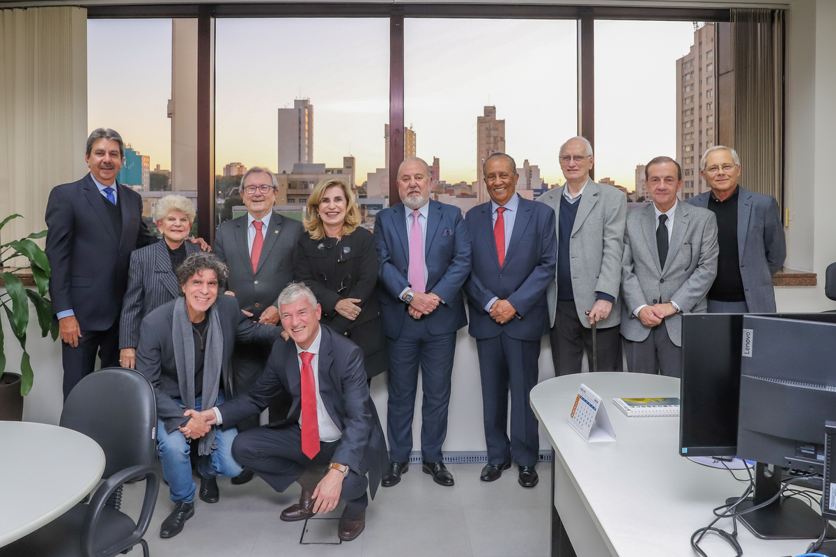 2025 06 12 INAUGURA SALA DOS APOSENTADOS 37